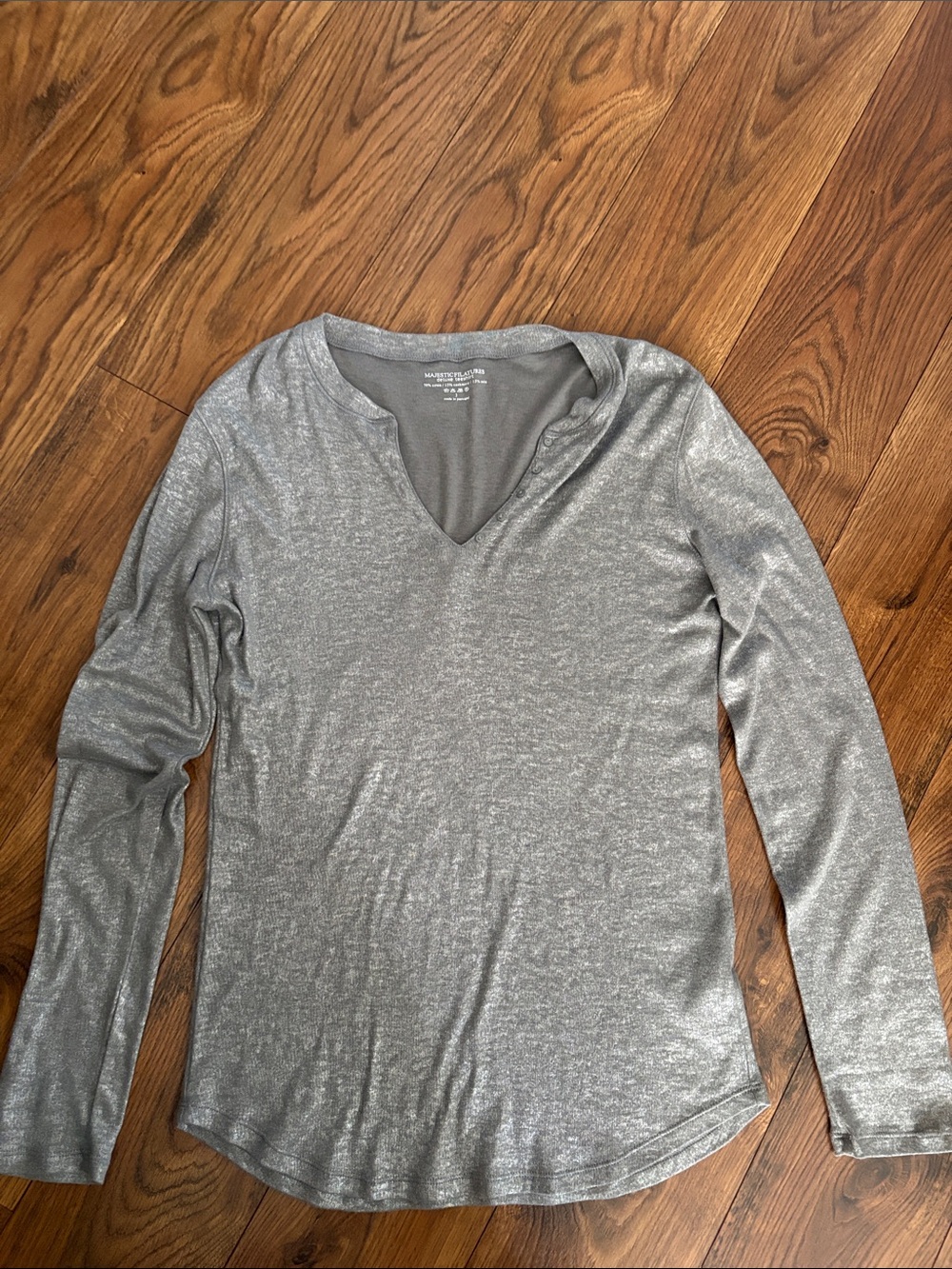 Majestic Filatures Silver Metallic V-Neck Long Sleeve Top